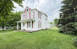 324 E Maple Street, Sacred Heart, MN 56285