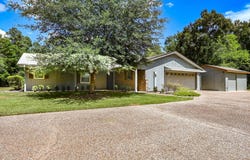 809 South Meadows, Diboll, TX 75941