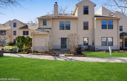 1807 Lilly Lane, Jackson, NJ 08527