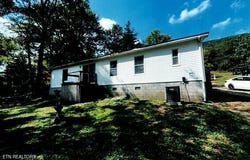 1648 Dutch Valley Rd, Clinton, TN 37716