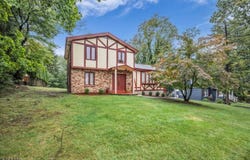 209 Cedar St, Cedar Grove Twp., NJ 07009-1615