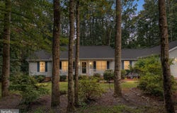 3329 VIOLA Way, BUMPASS, VA 23024