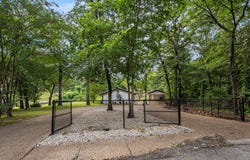 1309 Utopia Court, Tool, TX 75143