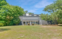 2121 Mar Mar Ln, Navarre, FL 32566