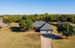 3007 NE Winding Creek Lane, Piedmont, OK 73078