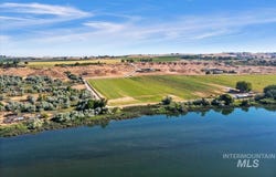 Fran Ln, Wilder, ID 83676