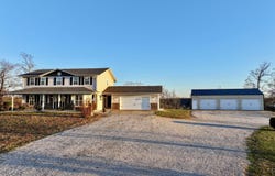 3924 Highway D, Ellington, MO 63638