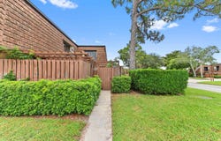 2423 24th Lane, Greenacres, FL 33463