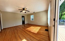 1020 NW Charlotte St, Pullman, WA 99163