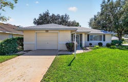 6355 BERKSHIRE Pass, LEESBURG, FL 34748