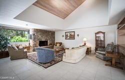 31 Alviso Drive, Camarillo, CA 93010
