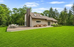80 Springville Road, Hampton Bays, NY 11946