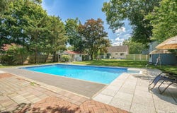60 Hubbard Avenue, Riverhead, NY 11901