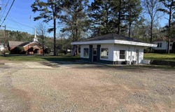 213 E Main #2 Street, Norman, AR 71960