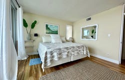 52 2nd St, Cedar Key, FL 32625
