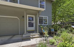 3743 WESTLEIGH St, Eugene, OR 97405