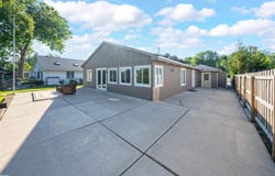 27401 S River Rd, Harrison Twp, MI 48045