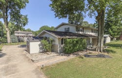 4206 Ridgeway Avenue, Columbus, IN 47203