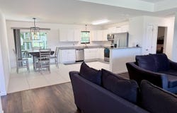 4052 Milan Rd, Florence, SC 29506