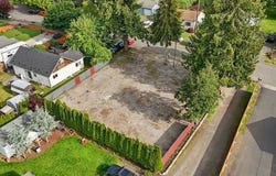38851 SANDY HEIGHTS St, Sandy, OR 97055