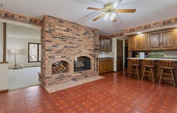 4649 Hillsboro Avenue N, New Hope, MN 55428