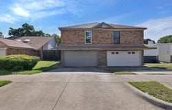 134 Main Place, Euless, TX 76040