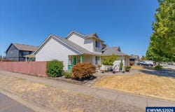 1268 S 7th St, Independence, OR 97351