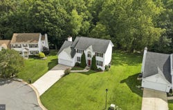 11624 CYGNET Drive, WALDORF, MD 20601