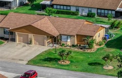3721 Thunderbird Hill Circle, Sebring, FL 33872