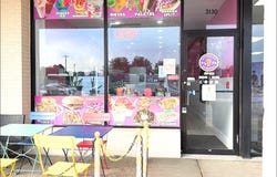 3130 Kirchoff Road, Rolling Meadows, IL 60008