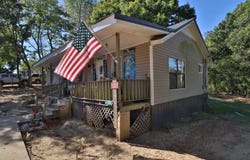 15780 EDITH NANKIPOO Rd, Halls, TN 38040