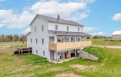 3624 21st Road, Gladstone, MI 49837