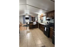 1102 McKenzie St, Midland, TX 79701