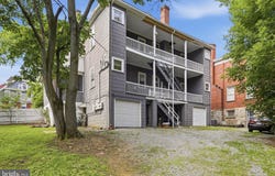 411 WASHINGTON Street, CUMBERLAND, MD 21502