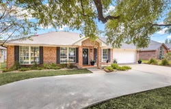 1510 Shadow Walk, Lockhart, TX 78644