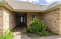 1202 1st St, Elgin, OK 73538