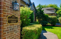 3473 RIVERPLACE Dr, Eugene, OR 97401