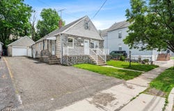 50 Ernest St, Nutley Twp., NJ 07110-3212