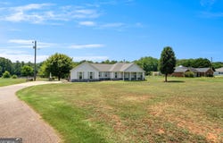 293 High Falls Road, Jackson, GA 30233
