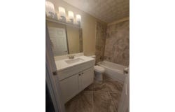 1726 Sunapple Way, Columbus, OH 43232