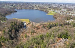 5700 Clingan Road, Struthers, OH 44471