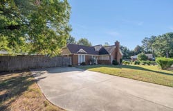 2118 WHITEBARK Dr, Memphis, TN 38133