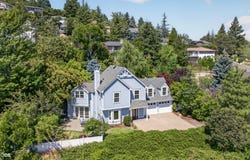 430 Wiley Street, Ashland, OR 97520