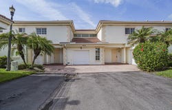 524 7th Square, Vero Beach, FL 32962