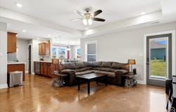 4310 SE Violet CT, Topeka, KS 66609