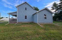 105 N Adams St., Avon, IL 61415