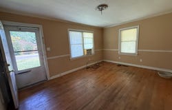 217 N Edgewood Avenue, Williamston, NC 27892
