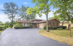 8540 Candlelight Drive E, Willow Springs, IL 60480