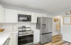 7114 Hannah Brook Rd, Knoxville, TN 37918