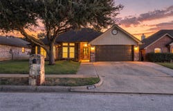 6036 Sundown Drive, Watauga, TX 76148